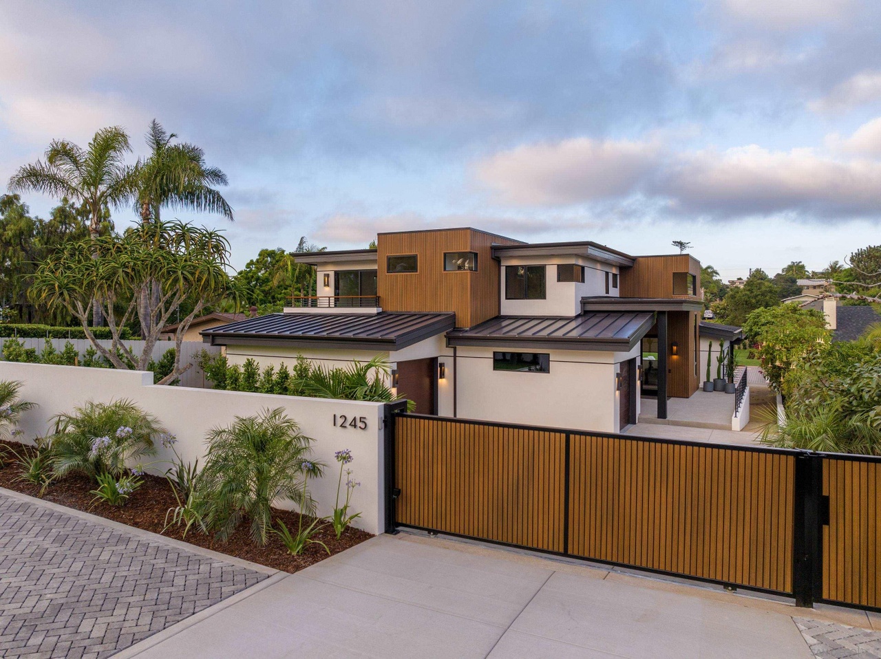 Featured image for “How to Reduce Capital Gains Tax on Real Estate”
